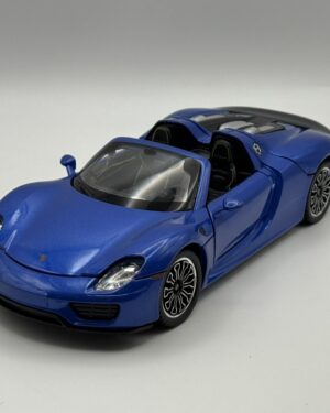 метални модели Porsche - Детски Свят Метален модел Porsche 918 Spyder в син цвят, с отварящи се врати и капаци, подходящ за деца над 3 години